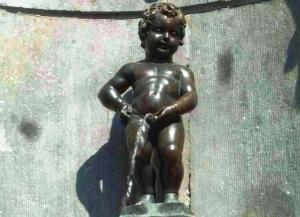 L' enfant qui pisse